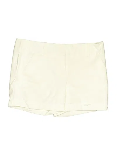Pre-owned Vince Camuto Shorts In Ivory