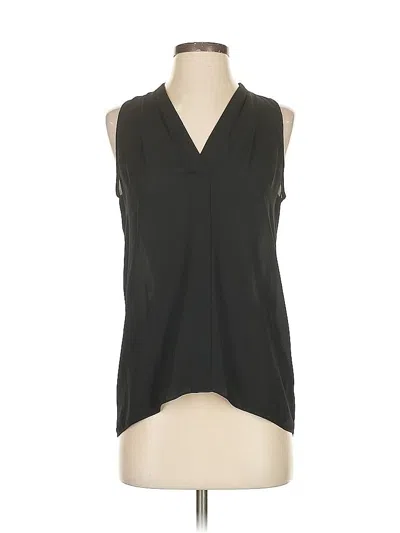 Pre-owned Vince Camuto Sleeveless Blouse In Black