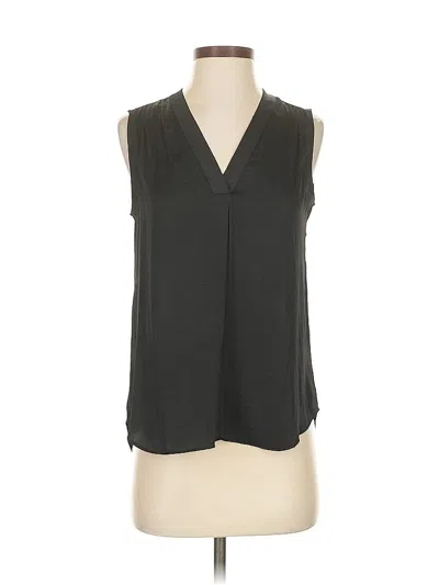 Pre-owned Vince Camuto Sleeveless Blouse In Black