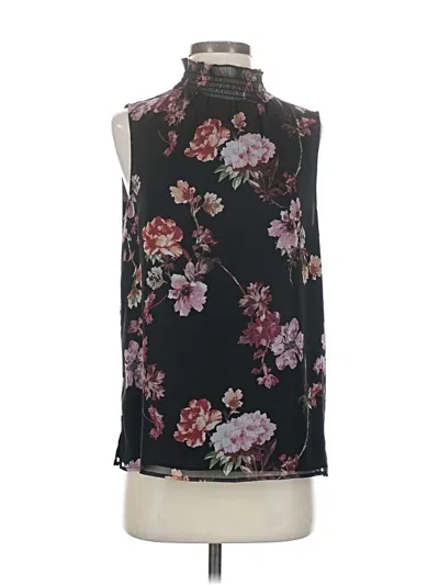 Pre-owned Vince Camuto Sleeveless Blouse In Black