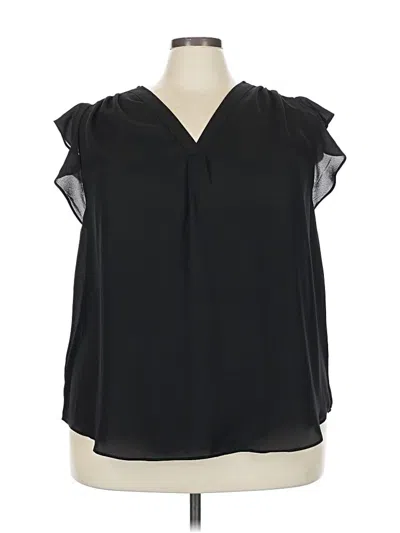 Pre-owned Vince Camuto Sleeveless Blouse In Black