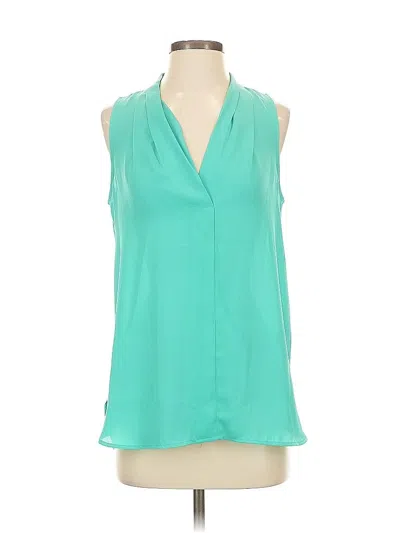 Pre-owned Vince Camuto Sleeveless Blouse In Blue