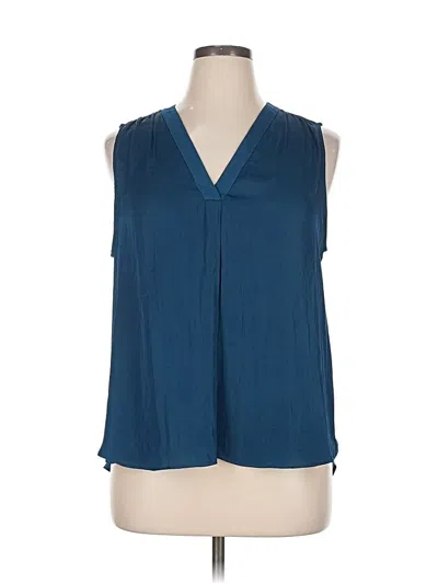 Pre-owned Vince Camuto Sleeveless Blouse In Blue