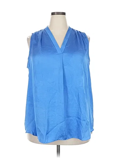 Pre-owned Vince Camuto Sleeveless Blouse In Blue