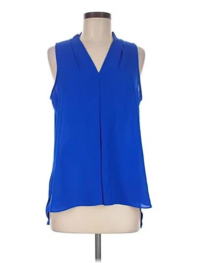 Pre-owned Vince Camuto Sleeveless Blouse In Blue