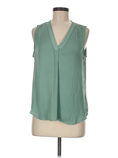 Pre-owned Vince Camuto Sleeveless Blouse In Green