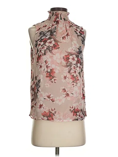 Pre-owned Vince Camuto Sleeveless Blouse In Pink