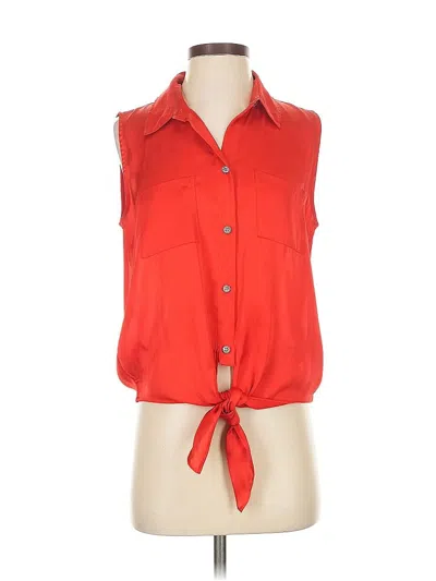 Pre-owned Vince Camuto Sleeveless Blouse In Red