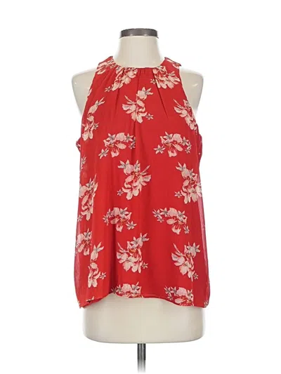 Pre-owned Vince Camuto Sleeveless Blouse In Red