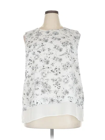 Pre-owned Vince Camuto Sleeveless Blouse In Silver