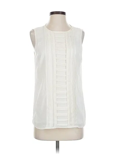 Pre-owned Vince Camuto Sleeveless Blouse In White