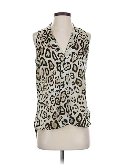 Pre-owned Vince Camuto Sleeveless Blouse In White