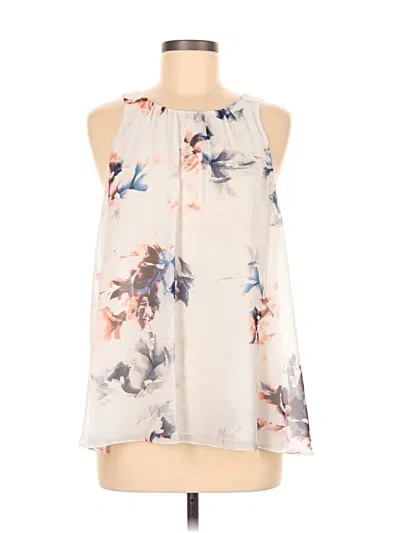 Pre-owned Vince Camuto Sleeveless Blouse In White