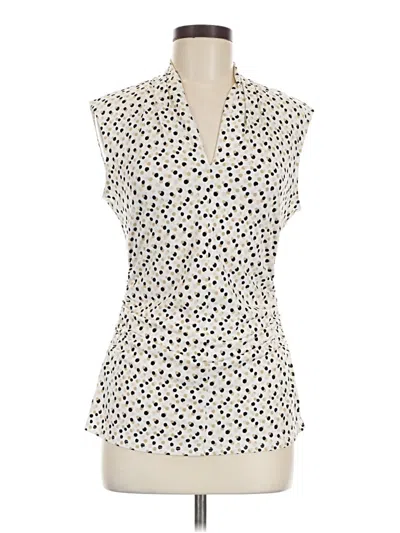 Pre-owned Vince Camuto Sleeveless Button Down Shirt In Ivory