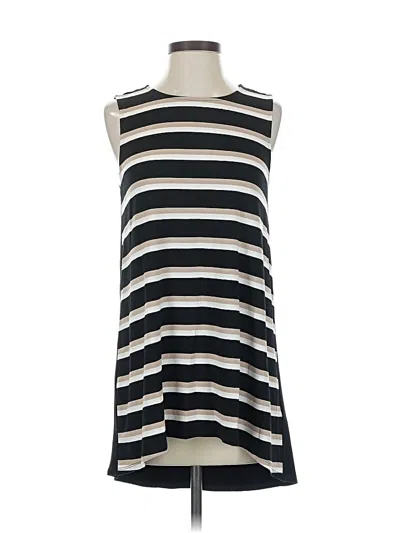 Pre-owned Vince Camuto Sleeveless T-shirt In Black