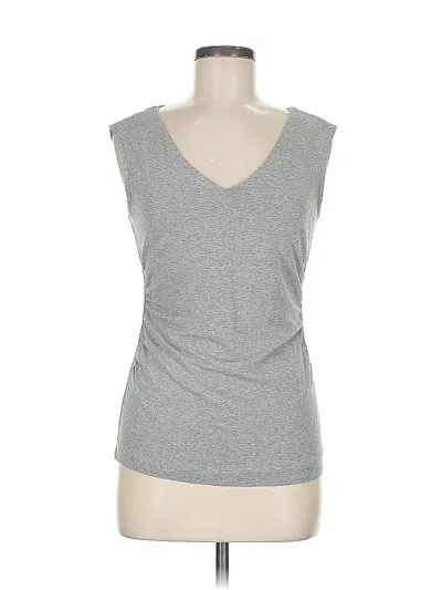Pre-owned Vince Camuto Sleeveless T-shirt In Gray