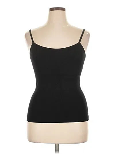 Pre-owned Vince Camuto Sleeveless T-shirt In Black