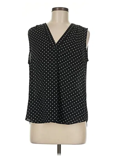 Pre-owned Vince Camuto Sleeveless T-shirt In Black