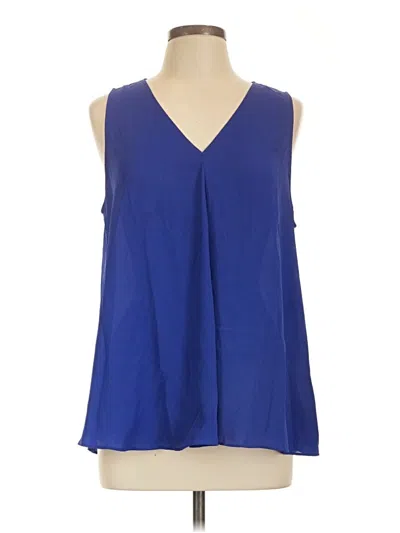 Pre-owned Vince Camuto Sleeveless T-shirt In Blue