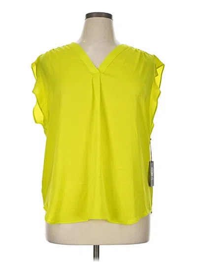 Pre-owned Vince Camuto Sleeveless T-shirt In Green