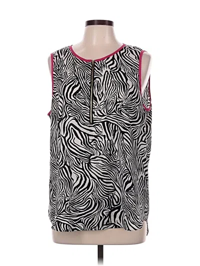 Pre-owned Vince Camuto Sleeveless T-shirt In Pink
