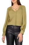 Vince Camuto Split Neck Satin Top In Green