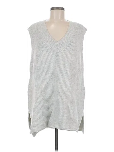 Pre-owned Vince Camuto Sweater Vest In Silver