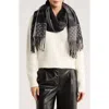 Vince Camuto Textured Colorblock Scarf In Gray