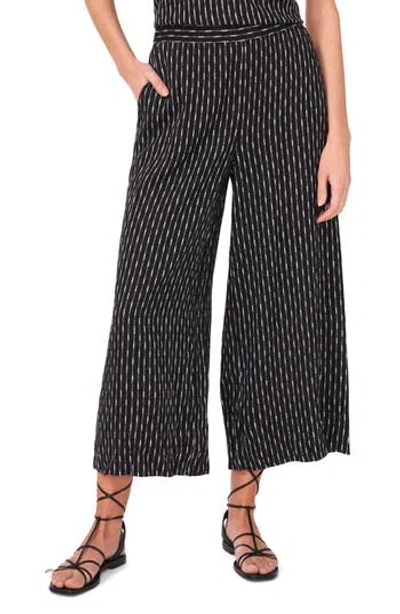 Vince Camuto Textured Stripe Crop Wide Leg Pants In Black