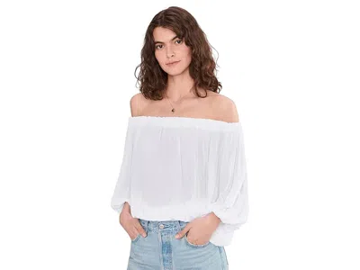 Vince Camuto The Shoulder Pleated Blouse In White