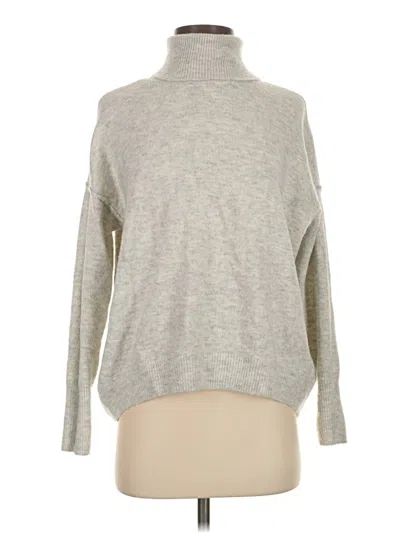 Pre-owned Vince Camuto Turtleneck Sweater In Gray