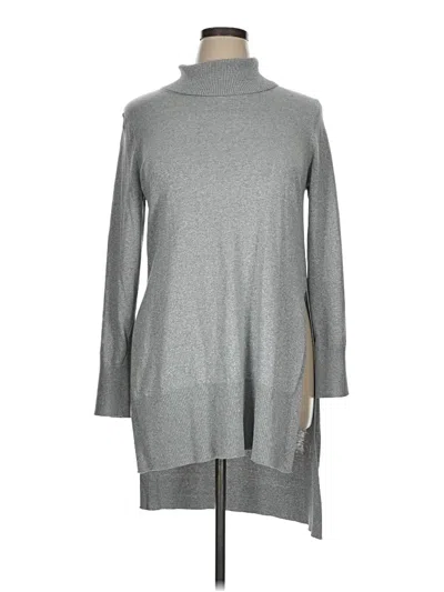 Pre-owned Vince Camuto Turtleneck Sweater In Gray