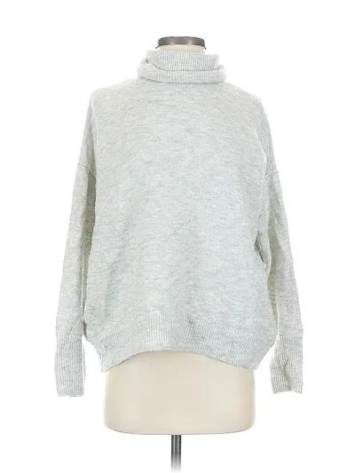 Pre-owned Vince Camuto Turtleneck Sweater In Silver
