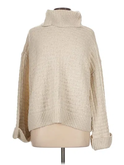 Pre-owned Vince Camuto Turtleneck Sweater In Tan
