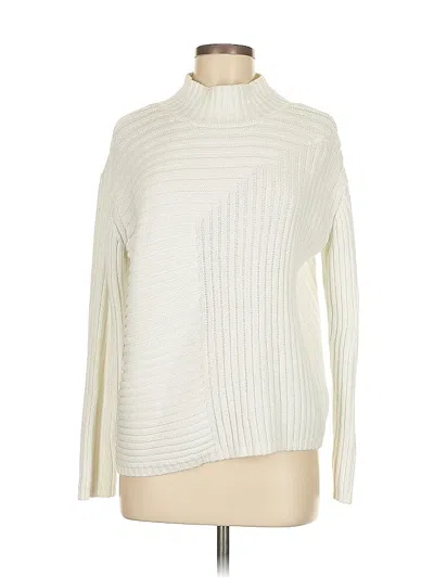 Pre-owned Vince Camuto Turtleneck Sweater In White