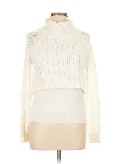 Pre-owned Vince Camuto Turtleneck Sweater In White