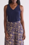 Vince Camuto V-neck Split Back Tank In Navy