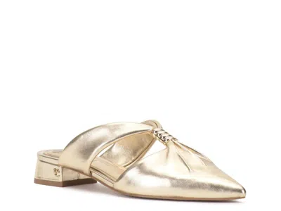 Vince Camuto Vanika Mule In Gold