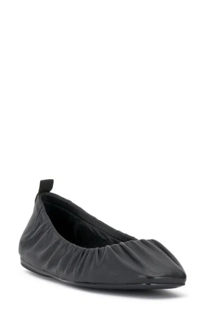 Vince Camuto Verline Ballet Flat In Black