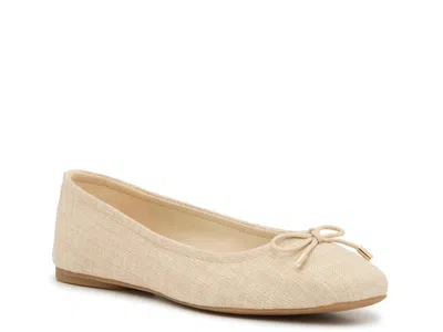 Vince Camuto Vinlyn Ballet Flat In Brown