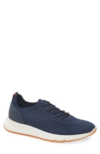 Vince Camuto Vy-rayan Sneaker In Blue