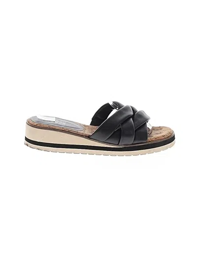 Pre-owned Vince Camuto Wedges In Black