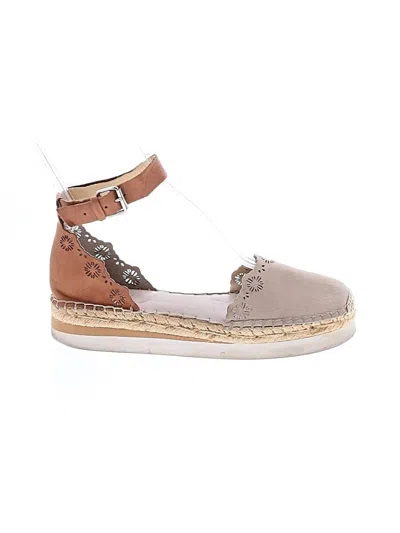 Pre-owned Vince Camuto Wedges In Tan
