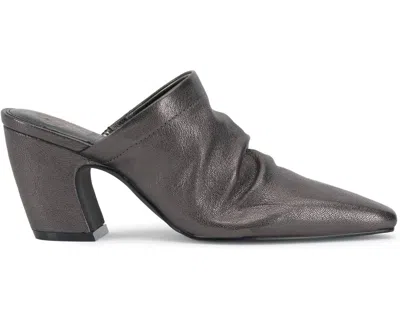 VINCE CAMUTO WOMEN'S CARLIE MULE IN DARK PEWTER