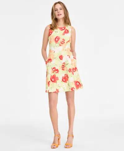 VINCE CAMUTO WOMEN'S PRINTED SCUBA FIT & FLARE DRESS