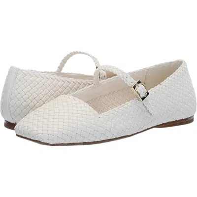 Vince Camuto Women's  Vinley Ballet Flat Coconut Cream Square Toe Zap2080 In White