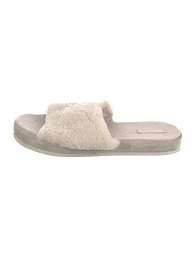 Pre-owned Vince Canvas Fur Trim Slides In White