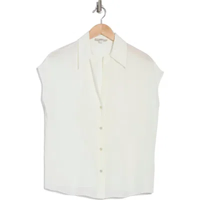 Vince Cap Sleeve Button Front Top In Off White