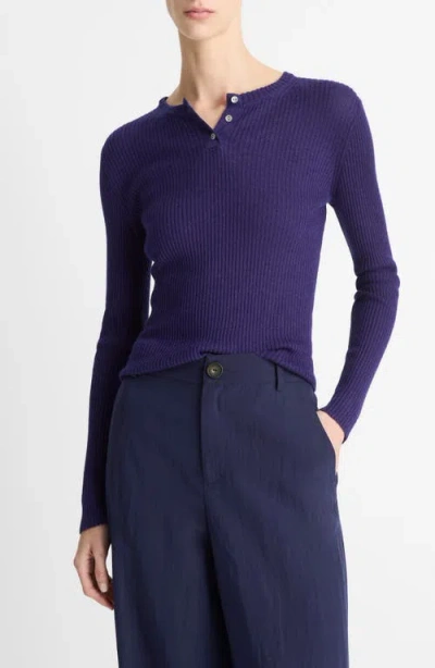 Vince Cashmere-silk Henley Top In Blue