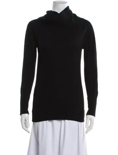 Pre-owned Vince Cashmere Turtleneck Sweater In Black